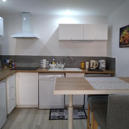 Apartament Flots De L Isle LʼIsle-sur-la-Sorgue Zewnętrze zdjęcie